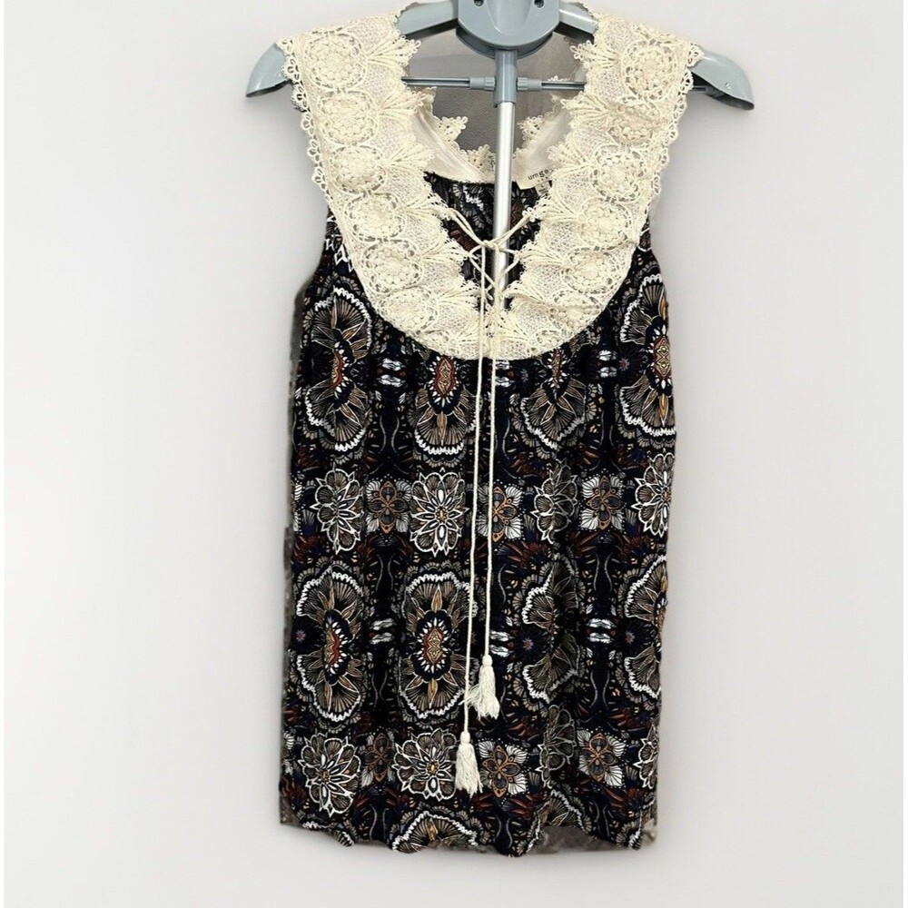 Umgee Tunic Women Sz‎ Large Lace Bohemian Sleeveless Floral Crochet V-Neck Flowy